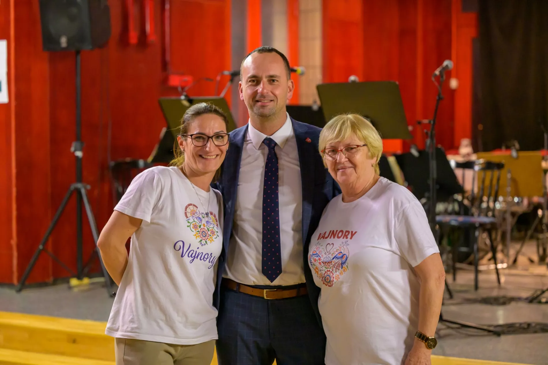 Autentický folklór