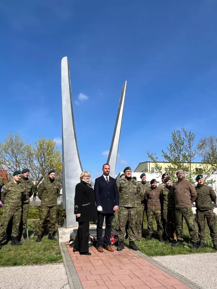 Pripomenuli sme si 81. výročie oslobodenia Bratislavy a mestskej časti